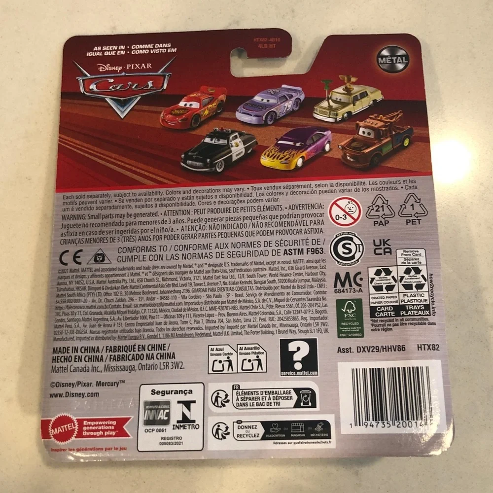 Pixar Cars Radiator Springs Lightning McQueen Toy Car